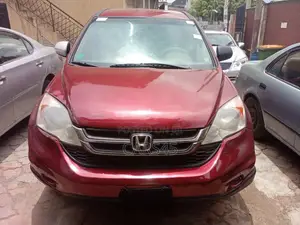 Honda CR-V 2011 Red