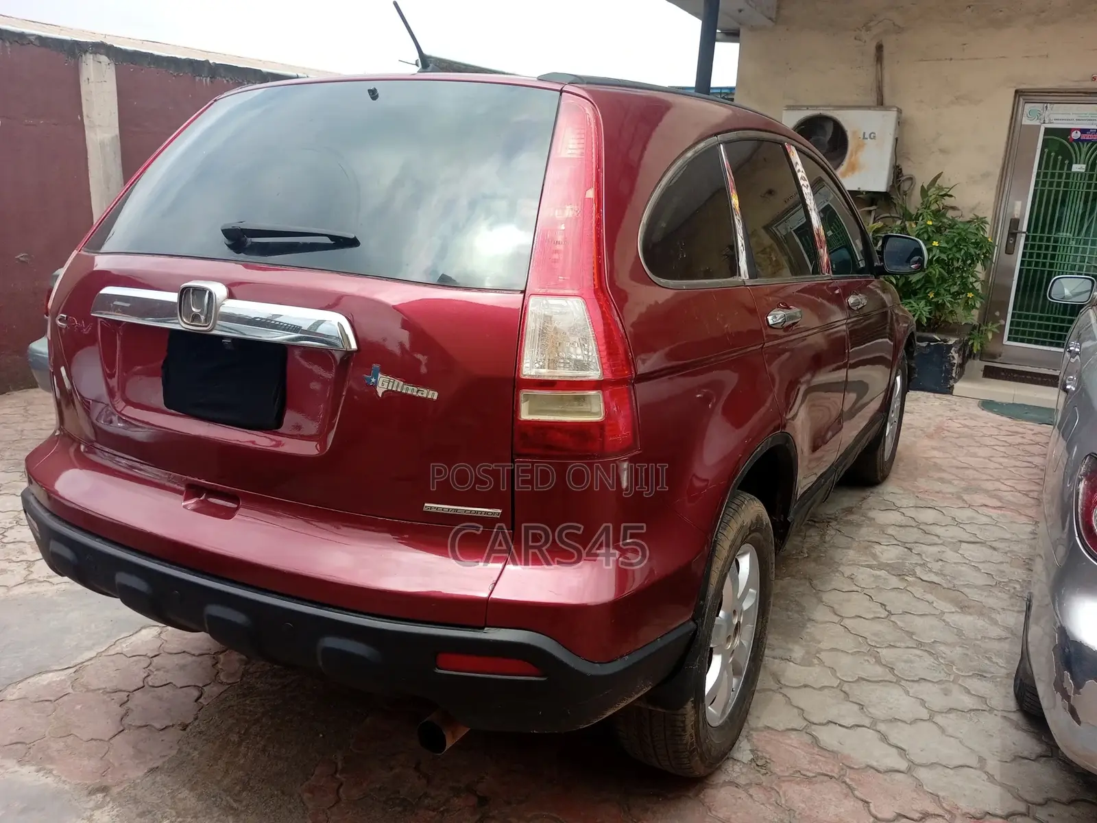 Honda CR-V 2011 Red