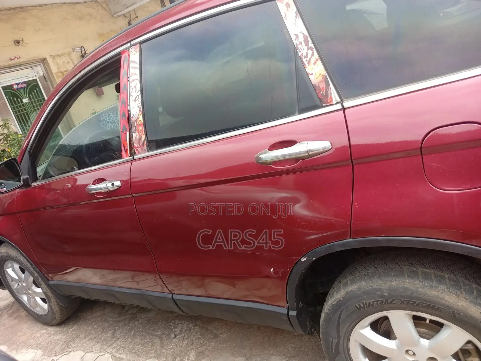 Honda CR-V 2011 Red