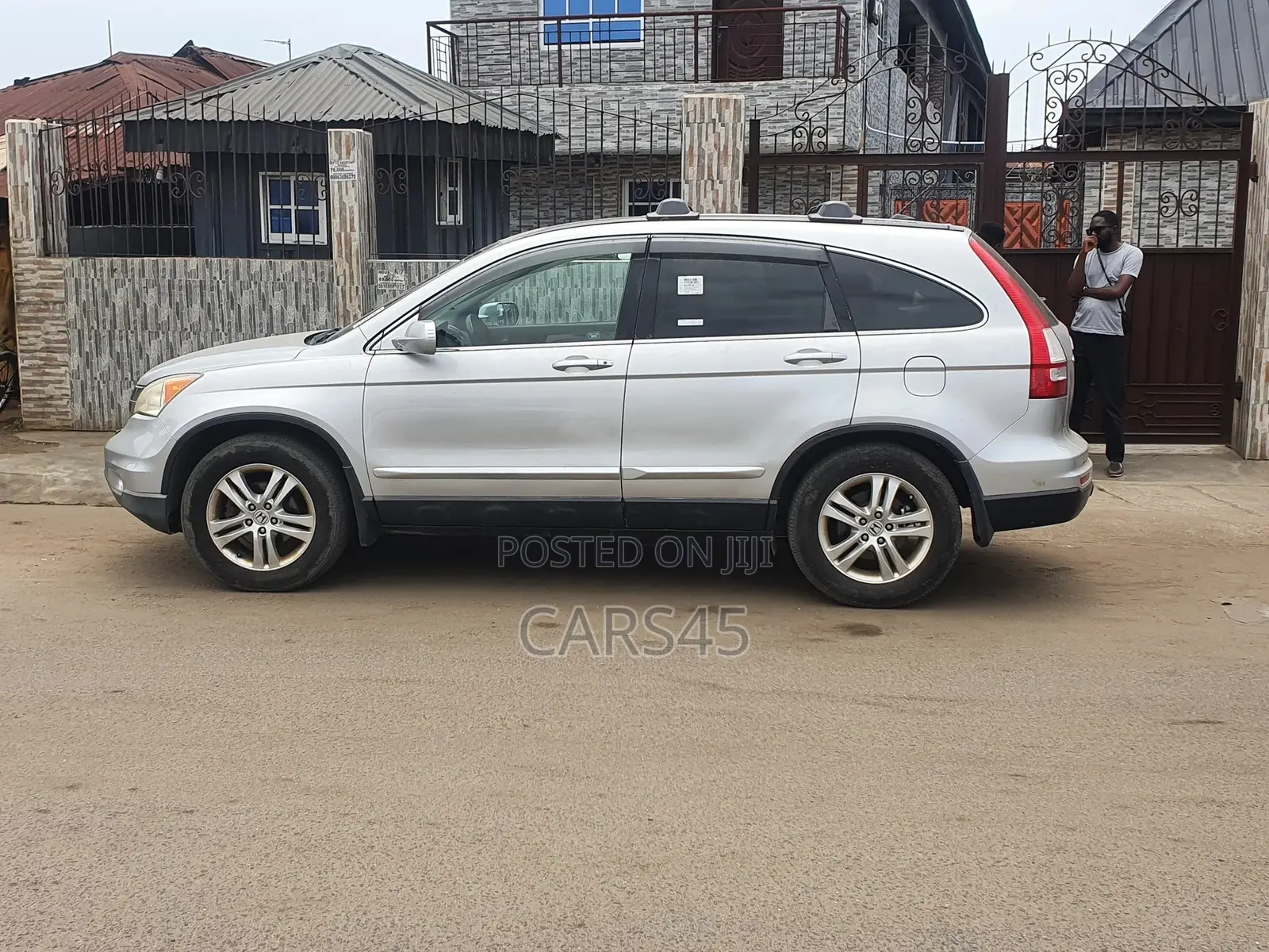 Honda CR-V 2011 Silver