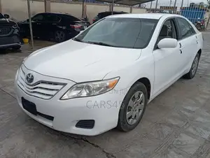 Toyota Camry 2010 White