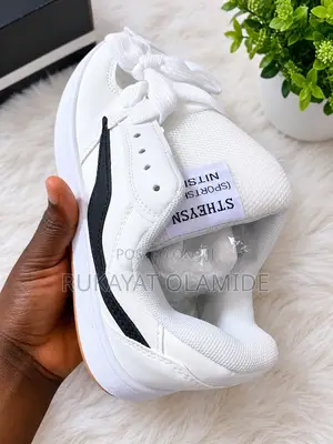 Deals in All Kinds of Unisex Polo,bags Nd Slide Nd Sneakers Shop 1/2