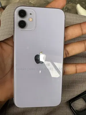 Apple iPhone 11 64 GB Purple