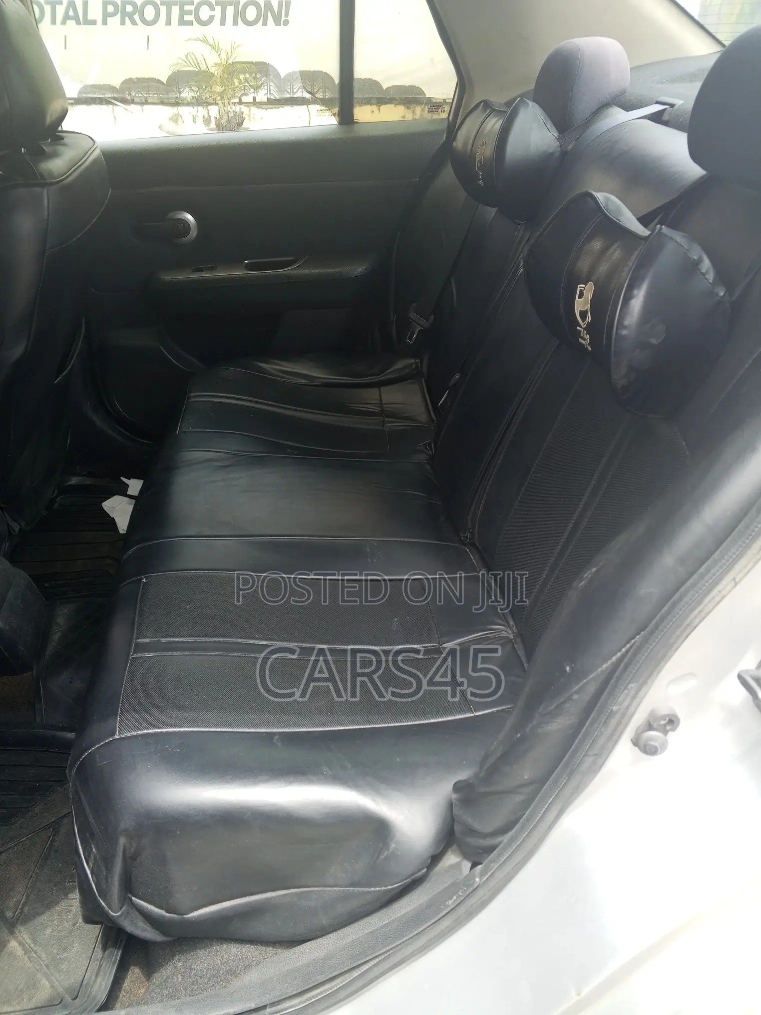 Nissan Versa 2008 Silver