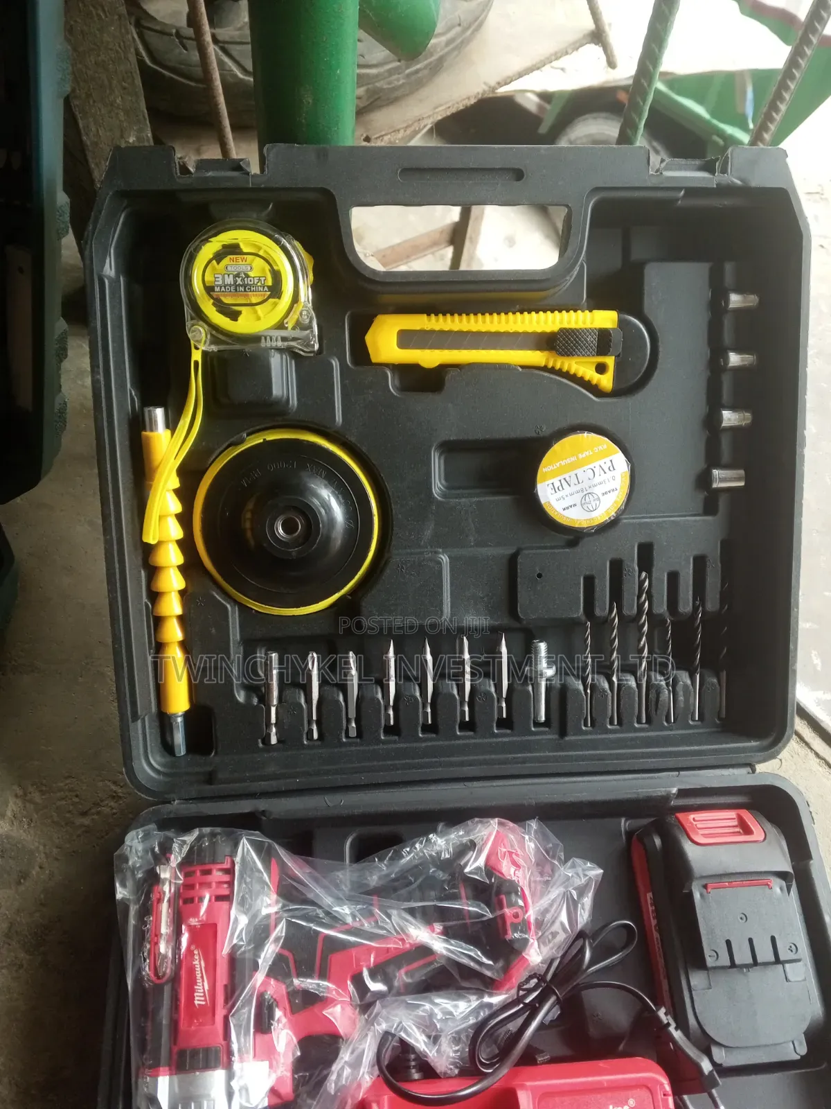 Milwaukee Drill Cordless Machine and Tools