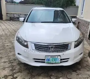 Honda Accord 2.4 2009 White