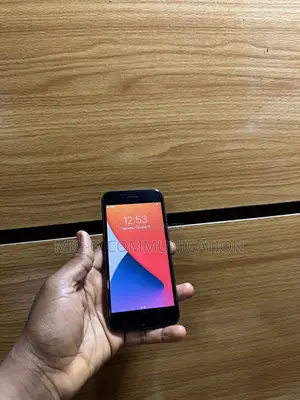 Apple iPhone 8 64 GB Black