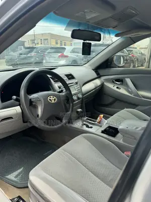 Toyota Camry 2.4 LE 2008 Silver
