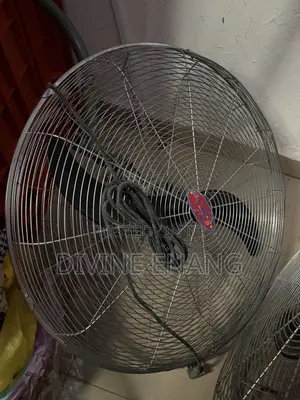OX Fan With Complete Kit and Accessories