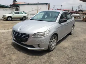Peugeot 301 2013 Silver