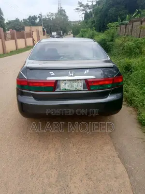 Honda Accord 2.0 Comfort Automatic 2005 Gray