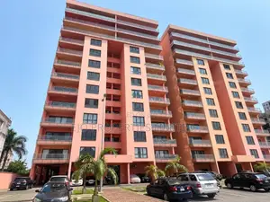 4bdrm Apartment in Banana Island for rent