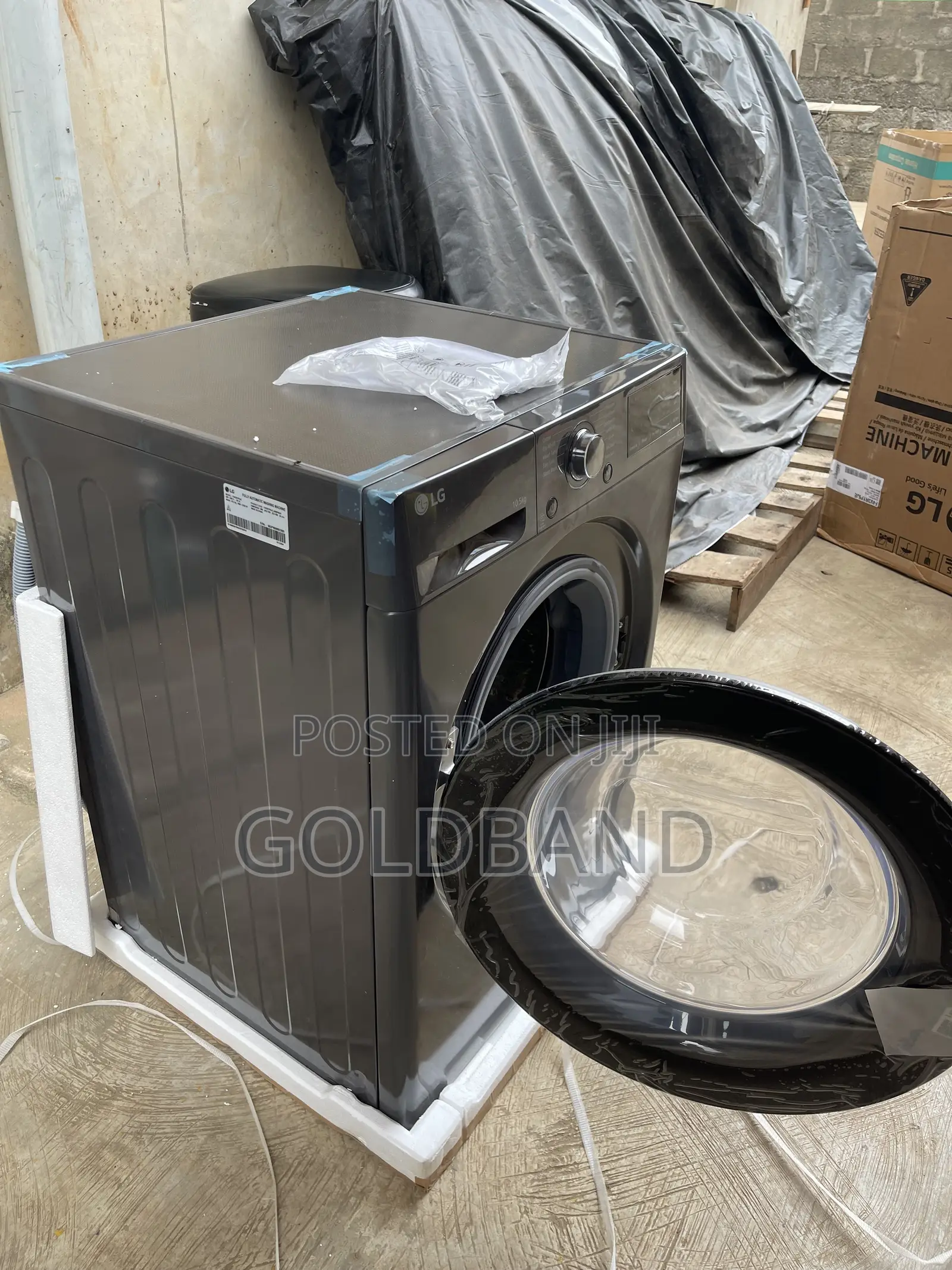 LG 10.5kg Front Load Automatic Washer & Dryer