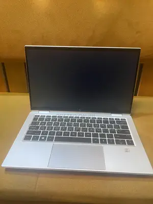Laptop HP EliteBook x360 1030 G7 16GB Intel Core i7 SSD 256GB