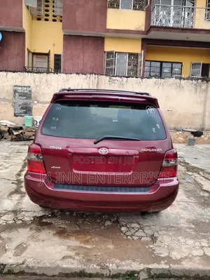Toyota Highlander 2004 Red