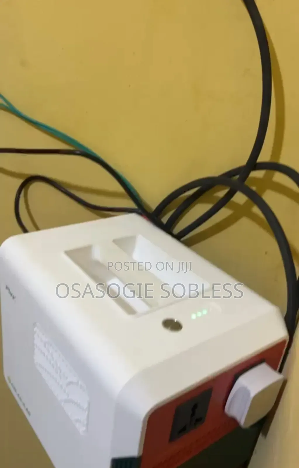 Cola 1000 Plus (500W Solar Generator)