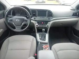 Hyundai Elantra 2017 Blue