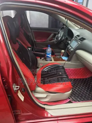Toyota Camry LE 4dr Sedan (2.5L 4cyl 6A) 2011 Red