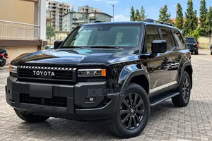 Toyota Land Cruiser Prado 2.4 Petrol 2025 Black