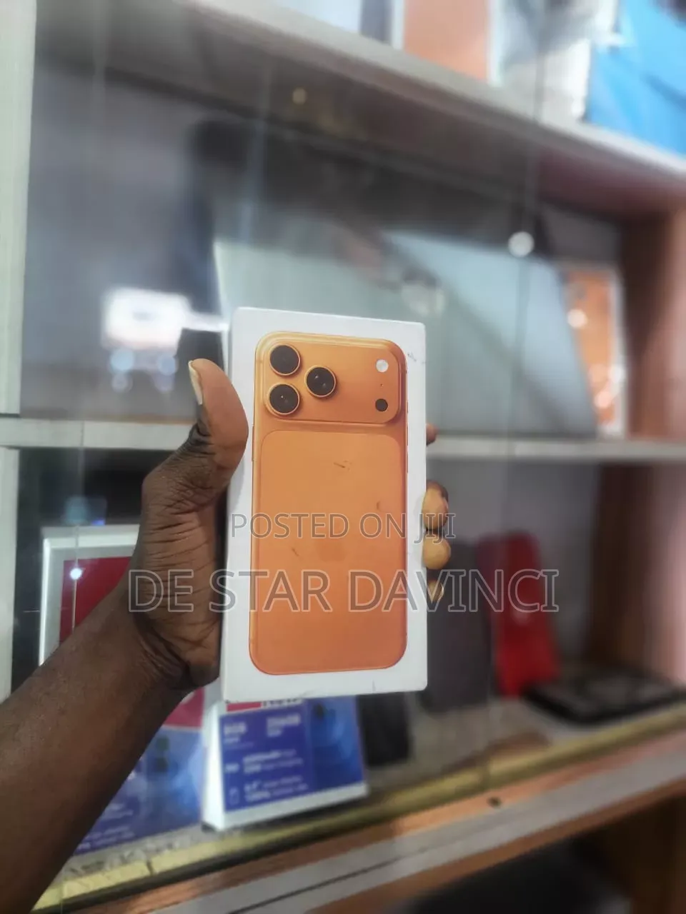 New Apple iPhone 17 256 GB Orange