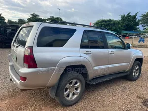 Toyota 4-Runner 2005 Silver