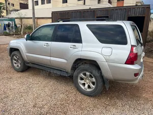 Toyota 4-Runner 2005 Silver