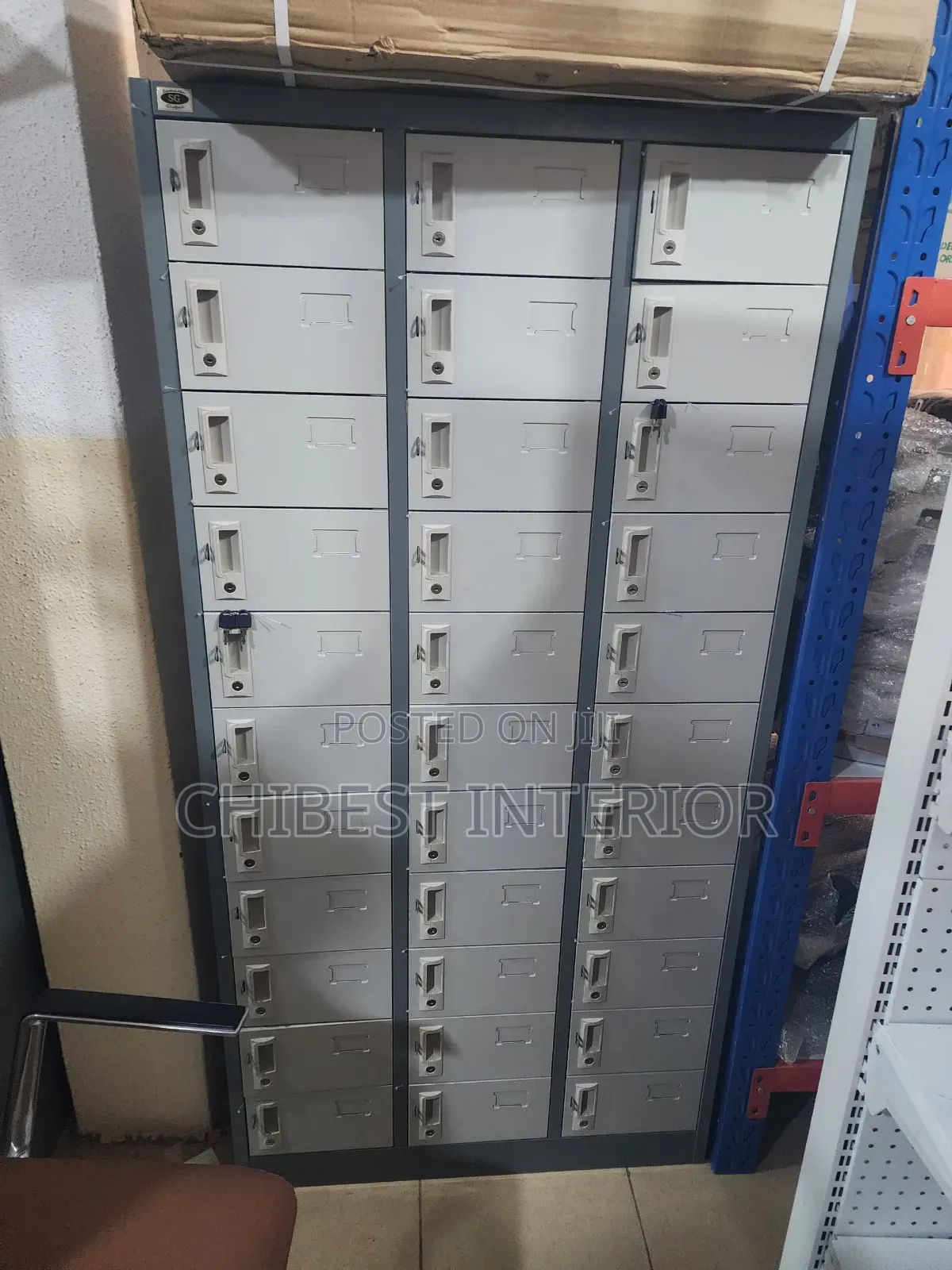 Brand New 33doors Locker for Staffs
