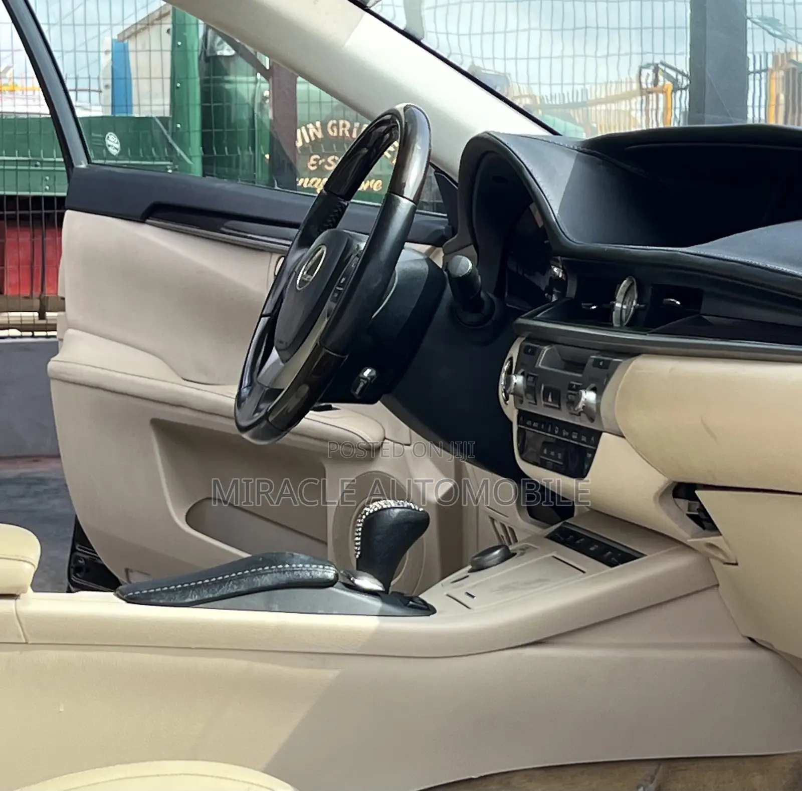 Lexus ES 350 FWD 2014 Brown