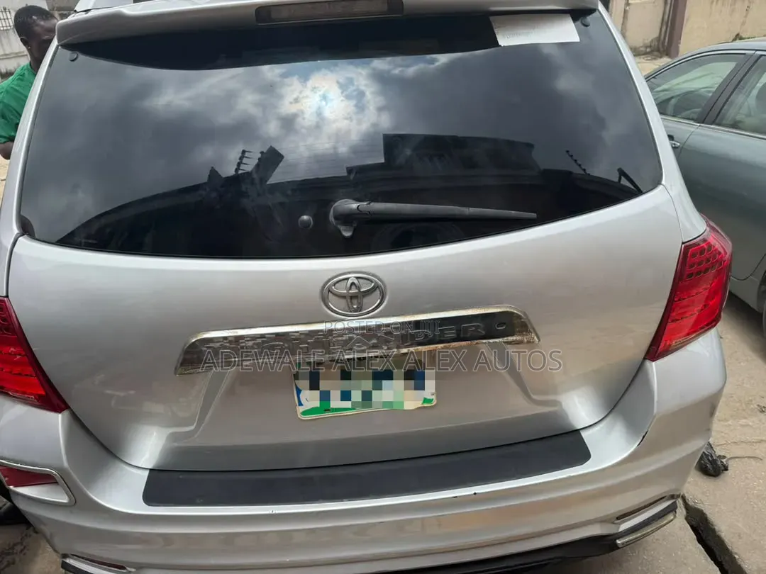 Toyota Highlander 2008 Silver