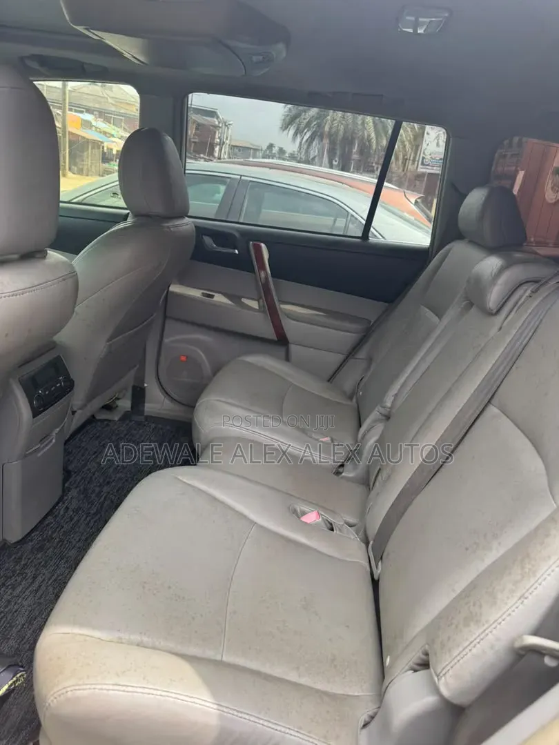 Toyota Highlander 2008 Silver