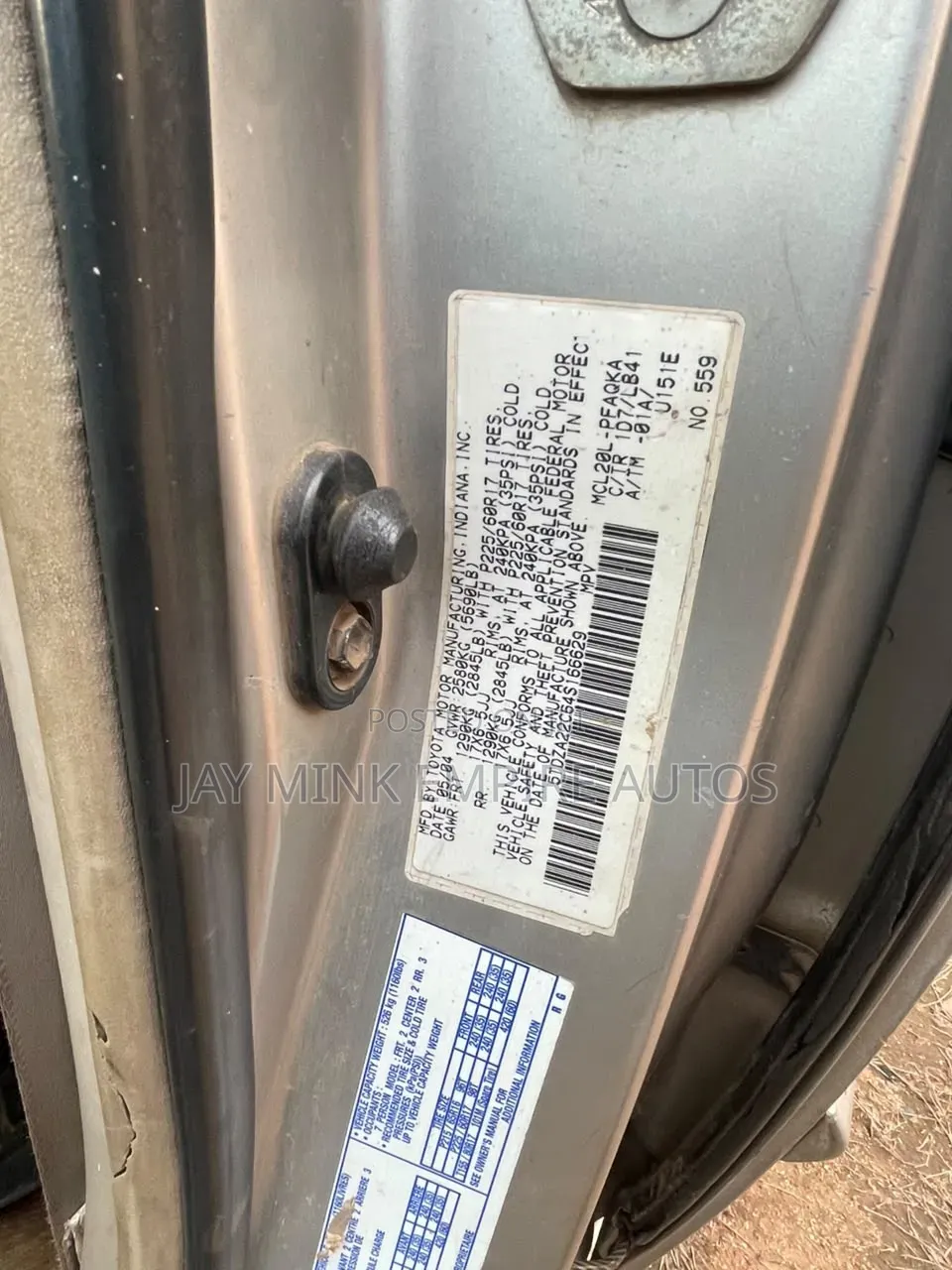 Toyota Sienna 2005 Silver