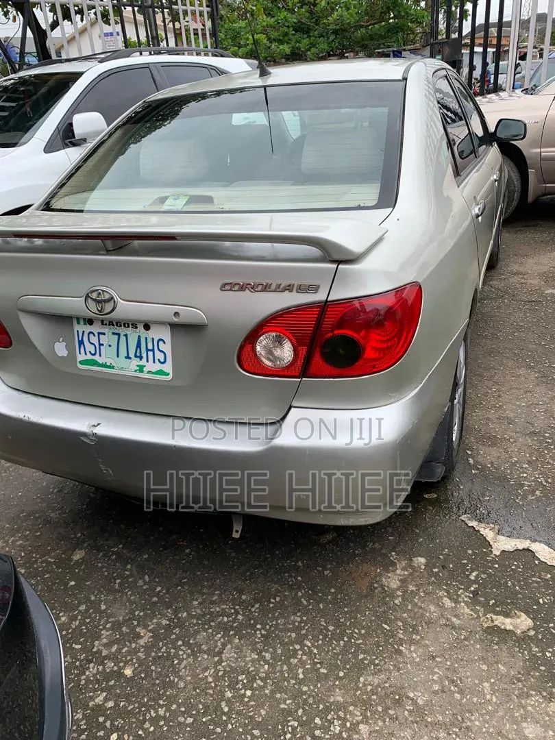 Toyota Corolla 2003 Red