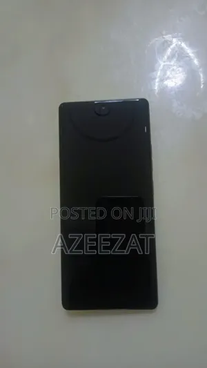 Tecno Camon 40 Pro 4G 256 GB