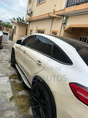 Mercedes-Benz GLE-Class AMG GLE 63 4MATIC 2017 White