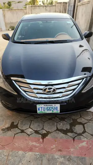Hyundai Sonata Hybrid 2012 Black