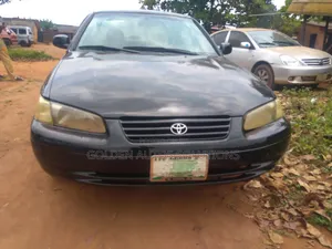 Toyota Camry 2000
