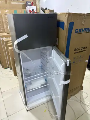 SKYRUN BCD-200K Fridge for Chilled Food & Drinks