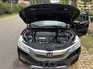 Honda Accord Touring V6 4dr Sedan FWD (3.5L 6cyl 6A) 2017 Black