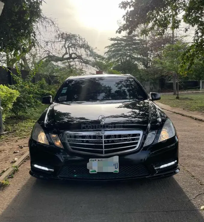 Mercedes-Benz E350 2010 Black