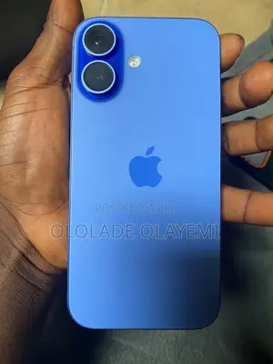 Apple iPhone 16 128 GB Blue
