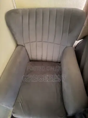 Single Chair