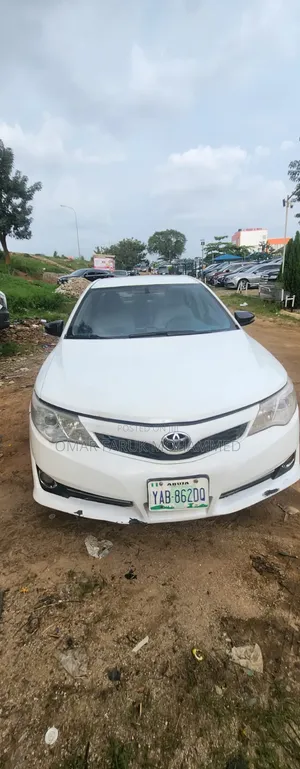 Toyota Camry 2013 White