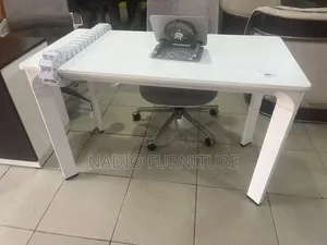 Solid Table With Cable