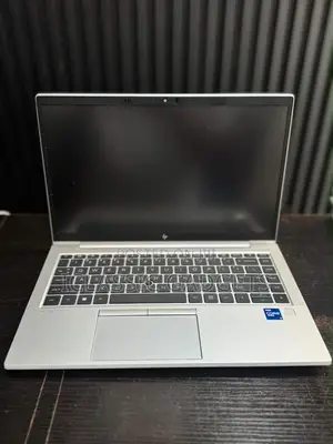 Laptop HP EliteBook 840 G8 16GB Intel Core i7 SSD 256GB