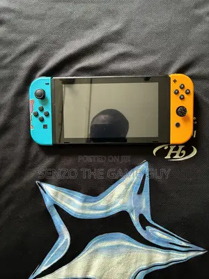 Nintendo Switch Standard - ASSASSINS CREED AND 3 OTHER GAMES