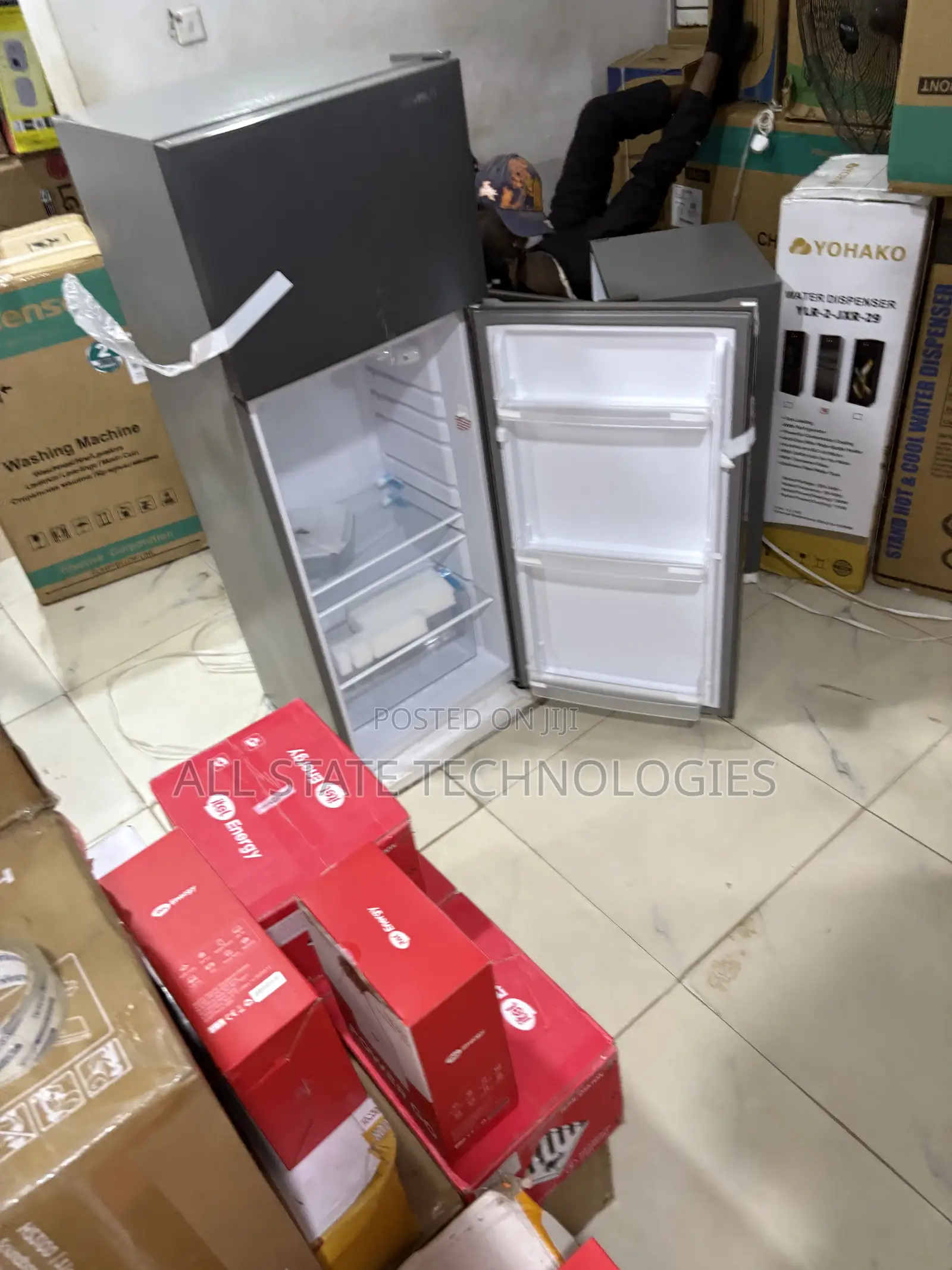 SKYRUN BCD-200K Refrigerator – Practical Home Appliance Solution