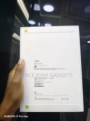 New Apple iPad (2025) 256 GB Blue