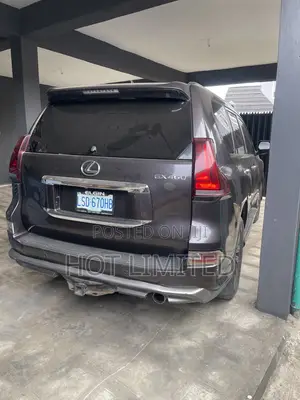 Lexus GX 460 Premium 2013 Brown