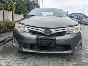 Toyota Camry LE 4dr Sedan (2.5L 4cyl 6A) 2013 Gray