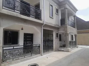 2bdrm Apartment in Olambe Junction., Akute Ajuwon for rent